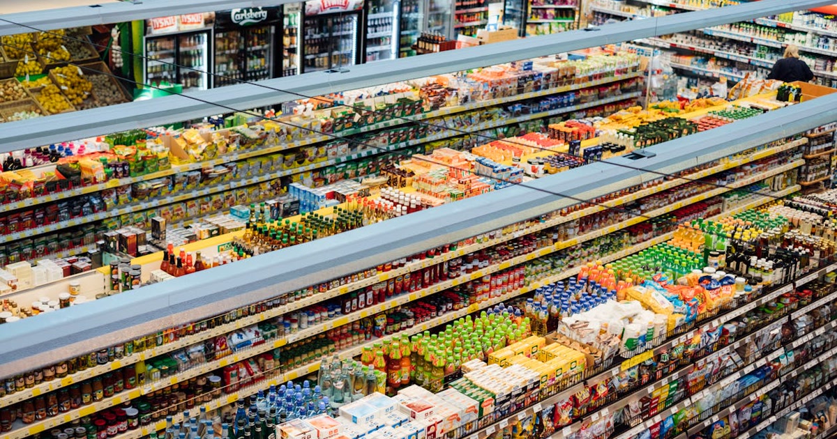 NOVA food classification chart showing the four categories from unprocessed foods to ultra-processed foods